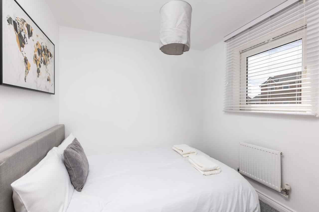 Вилла Coastal Retreat In Carmarthenshire Лланелли Экстерьер фото
